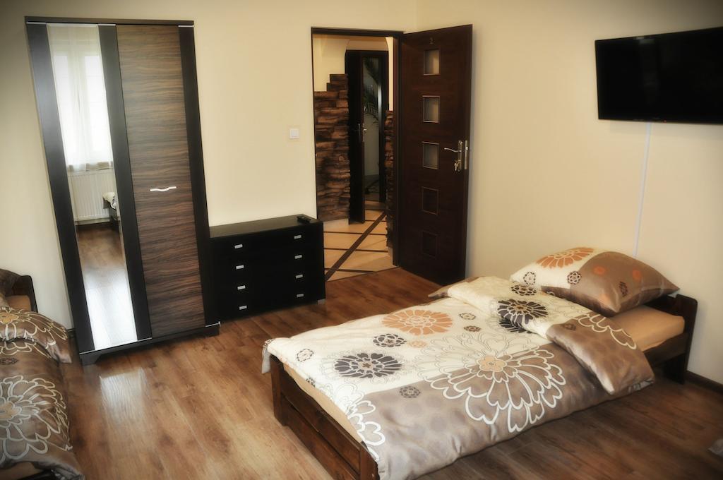 Anna - Pokoje Goscinne - Noclegi Sandomierz Room photo
